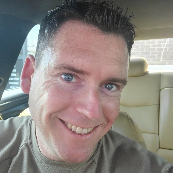 Meet your Posher, James - Picture 4 of 6